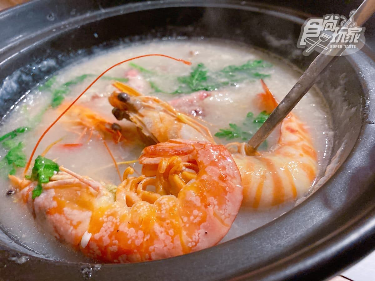 全台唯一日式主題園區飯店！必吃米湯火鍋、廣島牡蠣，能看羊駝、水豚和狐獴