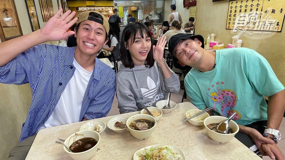 12/3節目《熱血48小時》店家資訊：雙北超夯夜市美食