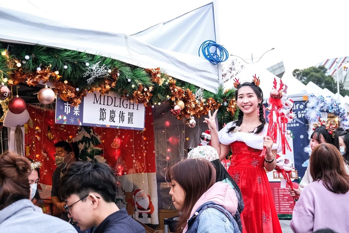 新北耶誕城「樂高快閃店」開箱啦！免費送耶誕樂高，加碼週末耶誕市集搶先看