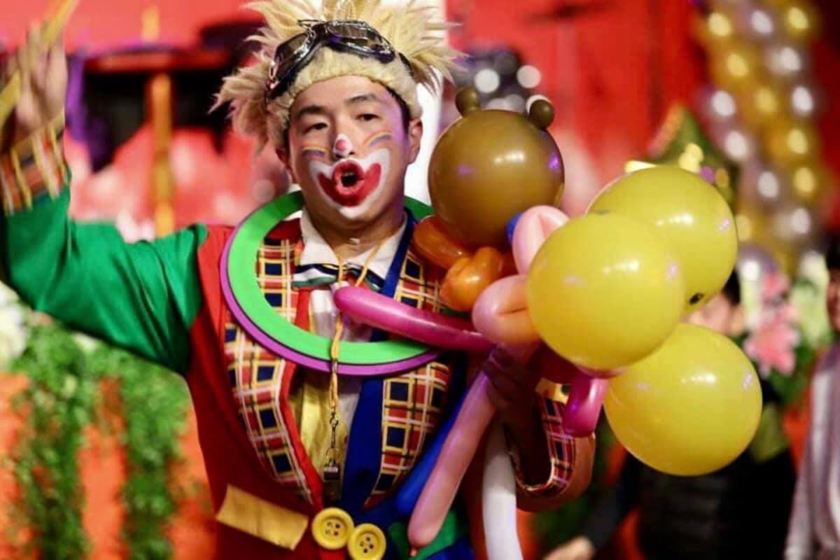 身分證有２、０吃到飽「整桌打折」！超狂飯店爽嗑現切牛排、冰淇淋雞蛋糕