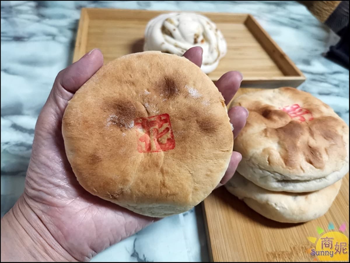 晚來吃不到!台中「古早味餡餅」1個只要15元,先搶綿綿芋泥口味 晚來吃不到!台中「古早味餡餅」1個只要15元,先搶綿綿芋泥口味
