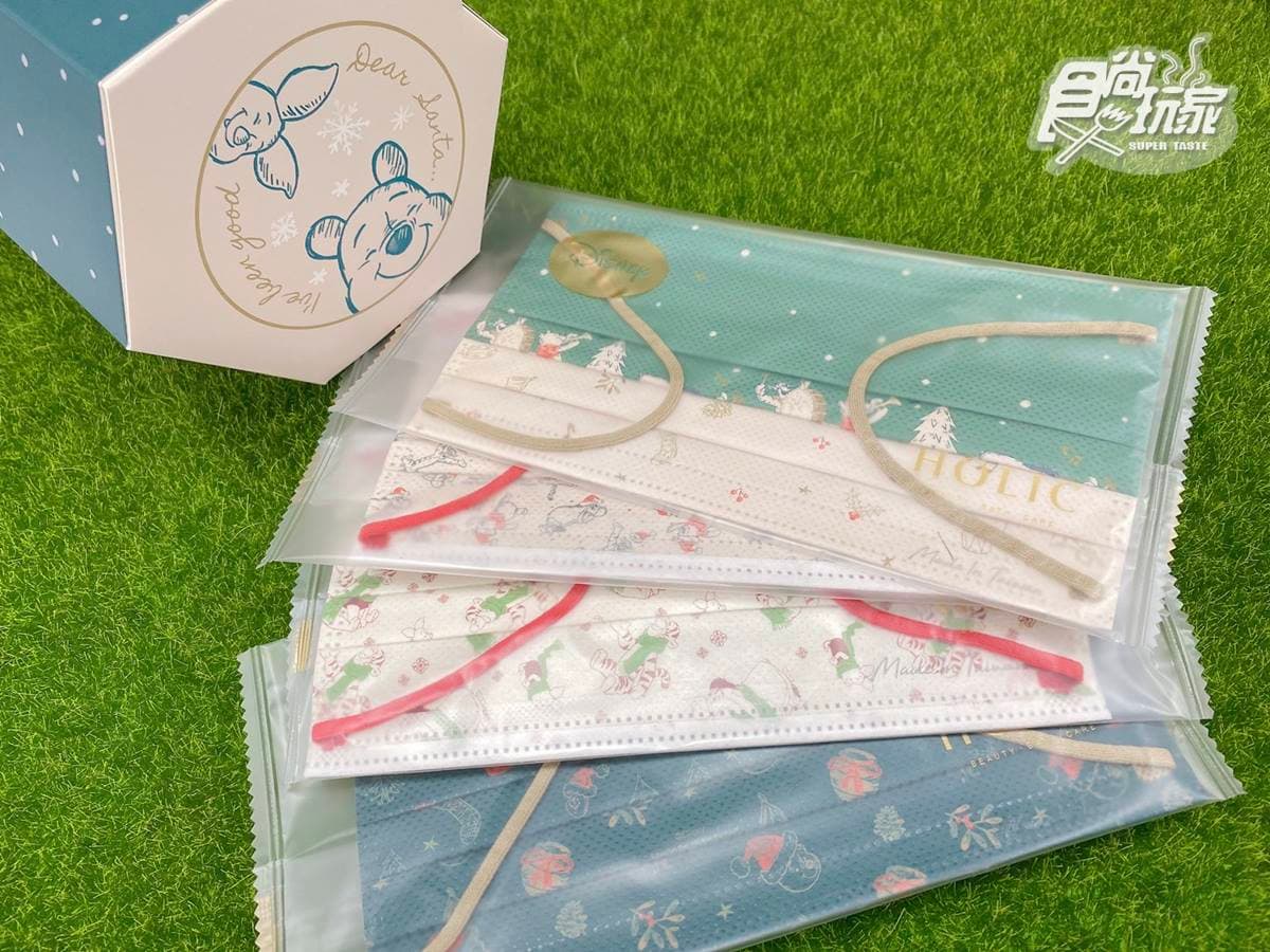迪士尼耶誕壓軸口罩！「小熊維尼與百畝森林款」４款一次收，蜂巢包裝盒太Q