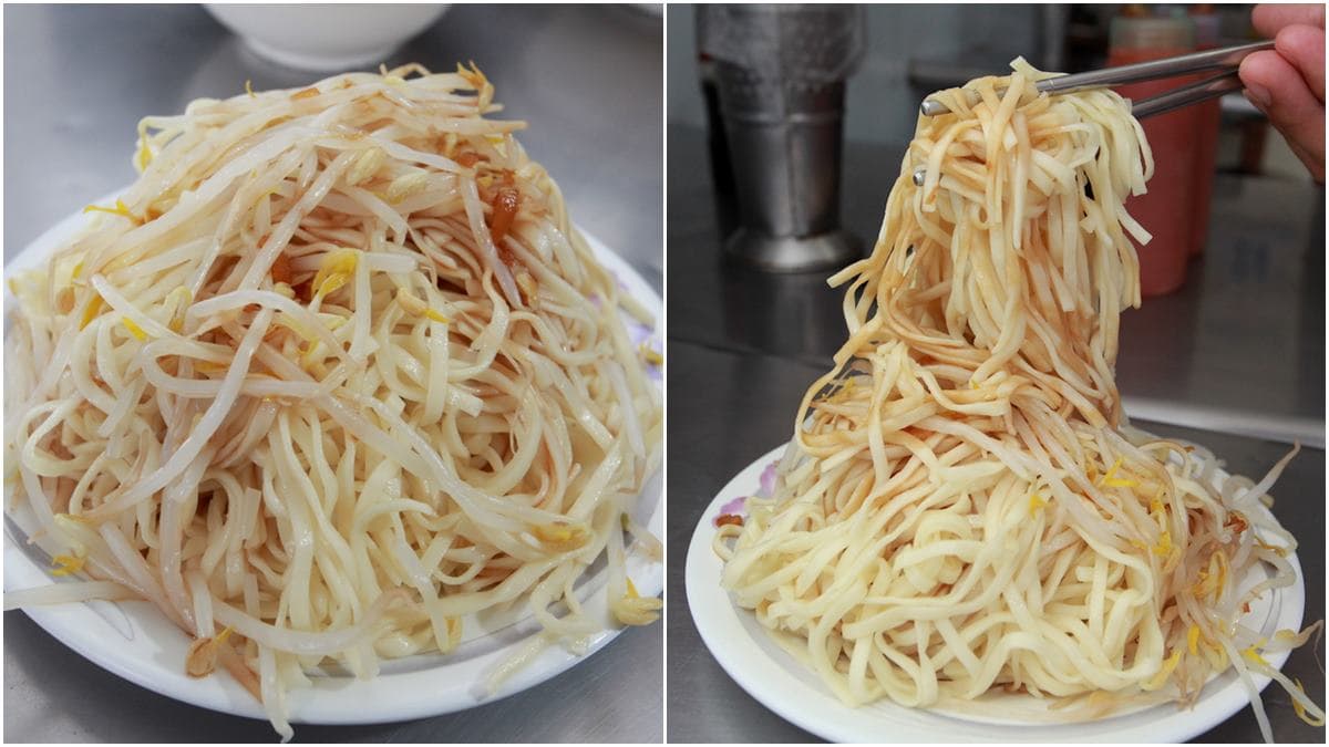 飄香超過60年！台南老麵店「爆量豆芽菜＋手工意麵」超浮誇，必搭特製蒜香醬
