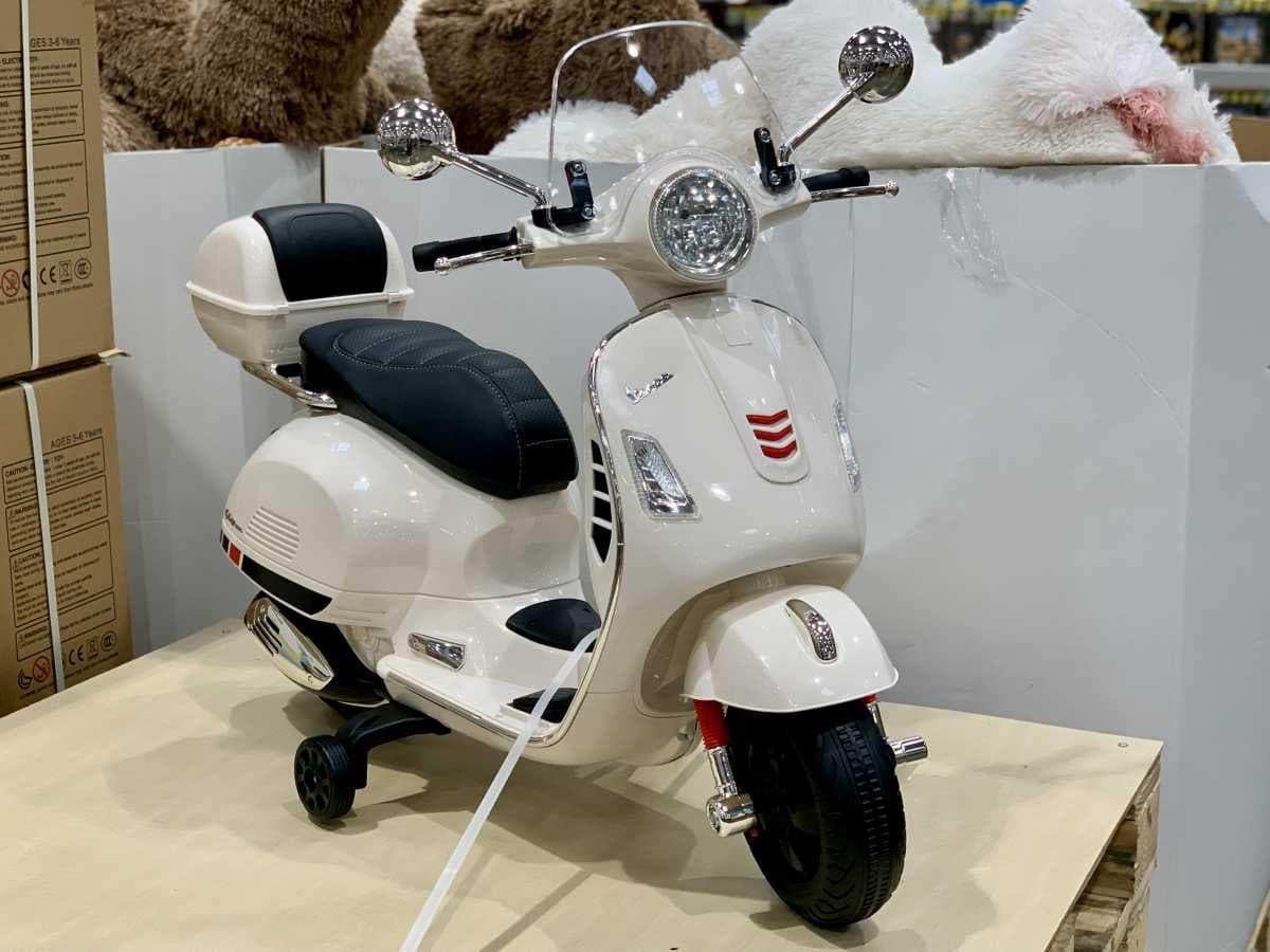 好市多「偉士牌電動車」3段按鍵+音樂聲必敗!再收迪士尼拼圖集結20款卡通 好市多「偉士牌電動車」3段按鍵+音樂聲必敗!再收迪士尼拼圖集結20款卡通