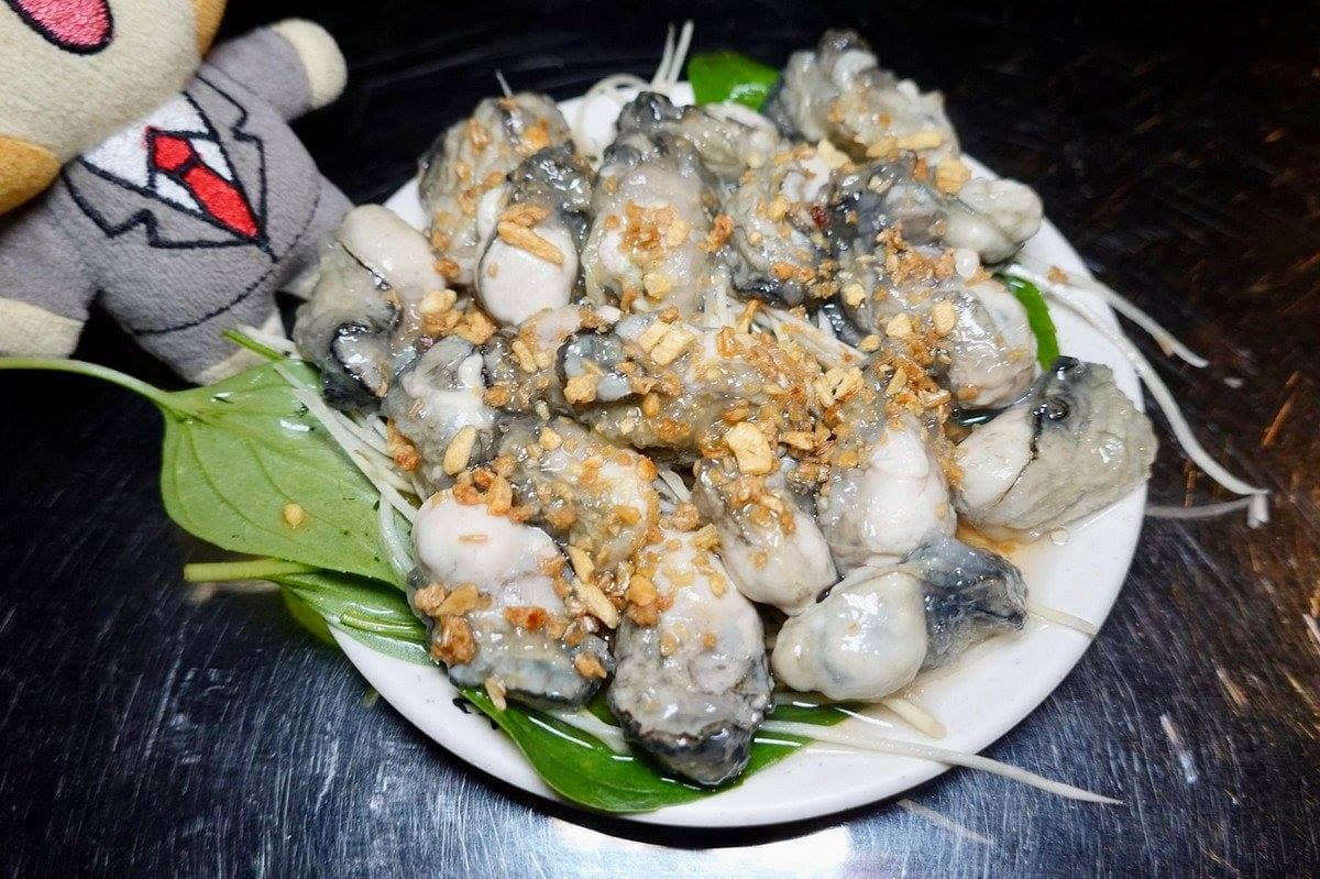 韓國名廚也大讚!台北獨創「冰花蚵仔煎」香酥唰嘴,蒜酥乾蚵一咬還會爆漿 韓國名廚也大讚!台北獨創「冰花蚵仔煎」香酥唰嘴,蒜酥乾蚵一咬還會爆漿