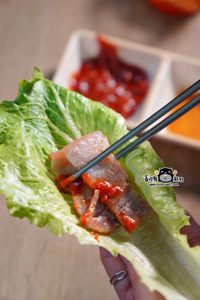 299元吃到飽！高雄「韓式燒肉」沾進口辣醬更對味，單點必吃道地醬油螃蟹