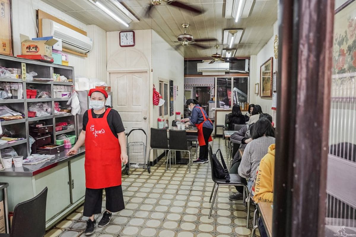 CP值爆表!花蓮40年早餐鍋貼、煎包、燒賣都只要10元,酥脆厚皮蛋餅也必吃 CP值爆表!花蓮40年早餐鍋貼、煎包、燒賣都只要10元,酥脆厚皮蛋餅也必吃
