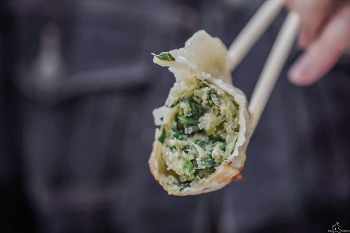 CP值爆表!花蓮40年早餐鍋貼、煎包、燒賣都只要10元,酥脆厚皮蛋餅也必吃 CP值爆表!花蓮40年早餐鍋貼、煎包、燒賣都只要10元,酥脆厚皮蛋餅也必吃