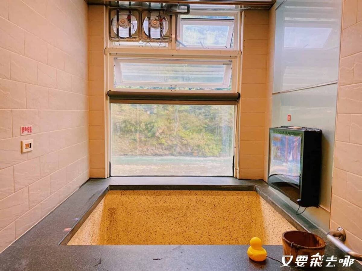 １人300元有找！雙北６間平價溫泉湯屋：日式景觀池、台版小京都、水療SPA