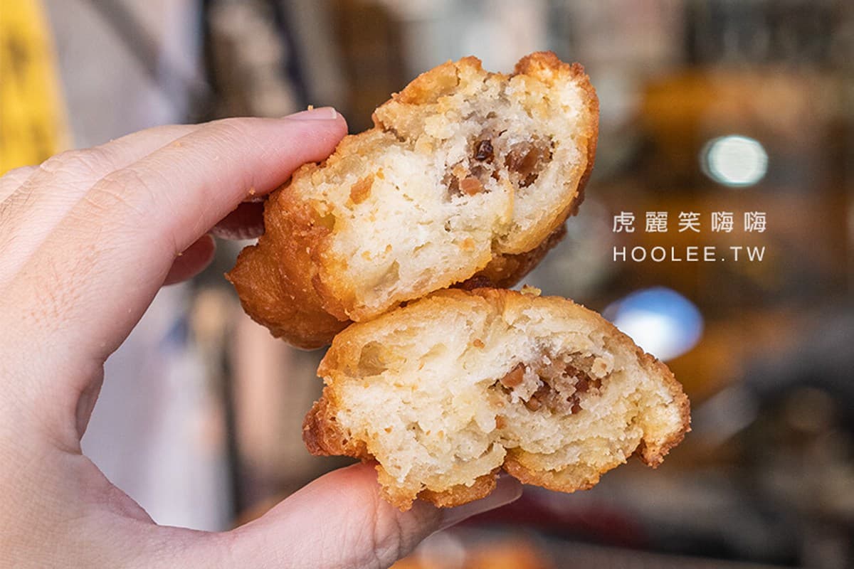 60年人氣小吃！現炸雞蛋酥１個只要20元，「咖哩口味」吃得到滿滿肉餡加蔥花