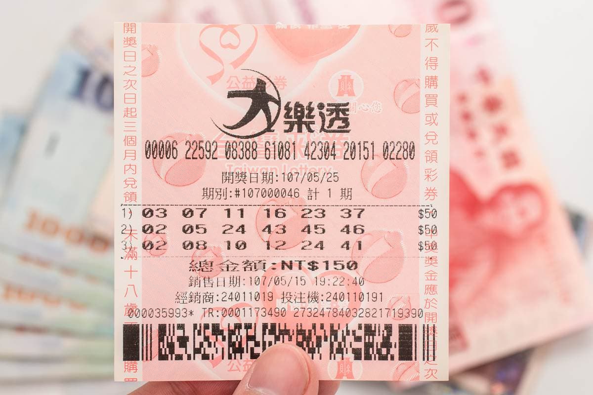 超強吸金體質！「４星座」受財神眷顧，刮刮樂、樂透爽中大獎