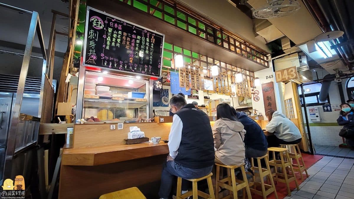 基隆內行人最愛！隱身仁愛市場日料店CP值超高，肥美握壽司７貫才160元