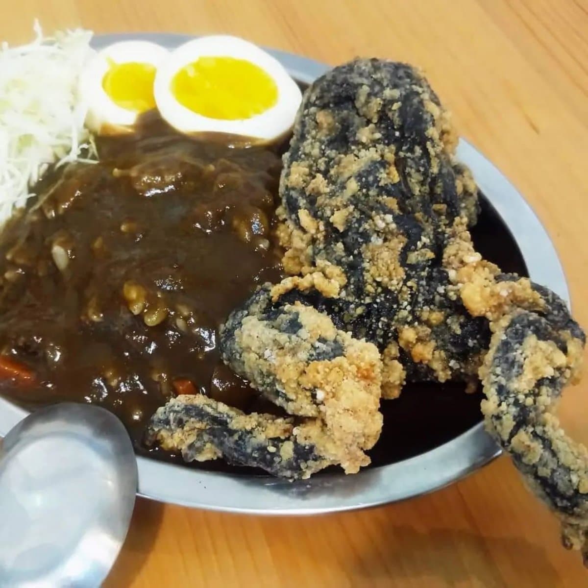 １整隻端上桌！北港超狂「青蛙咖哩飯」，限定小吃太震撼