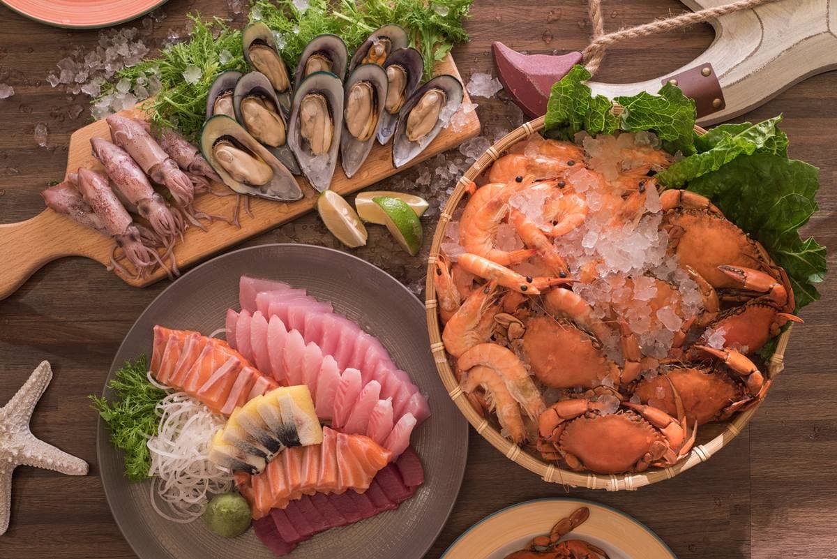 「食尚吃貨通」週週抽飯店吃到飽!加入LINE官方好友,揪朋友得獎率更高 「食尚吃貨通」週週抽飯店吃到飽!加入LINE官方好友,揪朋友得獎率更高