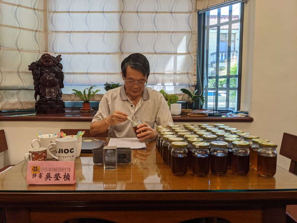 送禮首選!高雄首選的純正龍眼蜜,送禮甜到心裡去 送禮首選!高雄首選的純正龍眼蜜,送禮甜到心裡去