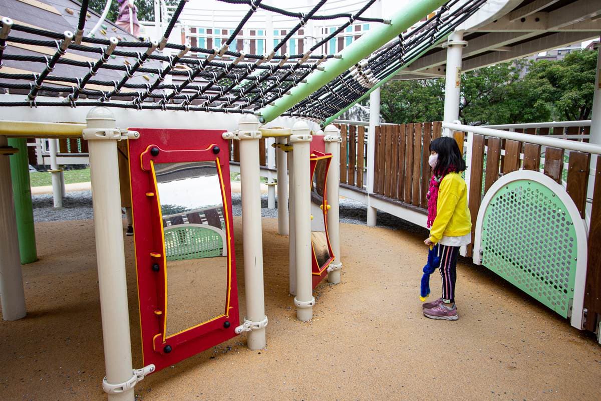 免費放電一整天!遛小孩快衝士林全新「雙層環狀遊戲塔」,爽玩攀岩、溜滑梯 免費放電一整天!遛小孩快衝士林全新「雙層環狀遊戲塔」,爽玩攀岩、溜滑梯