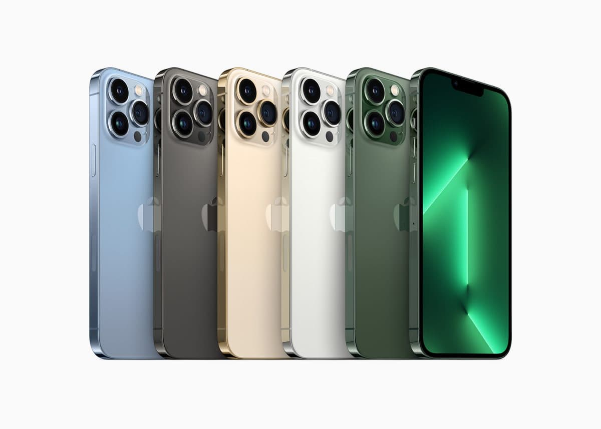iPhone 13松嶺青色、綠色新亮相！3/11開始預購，支援5G平價版也有３色可選