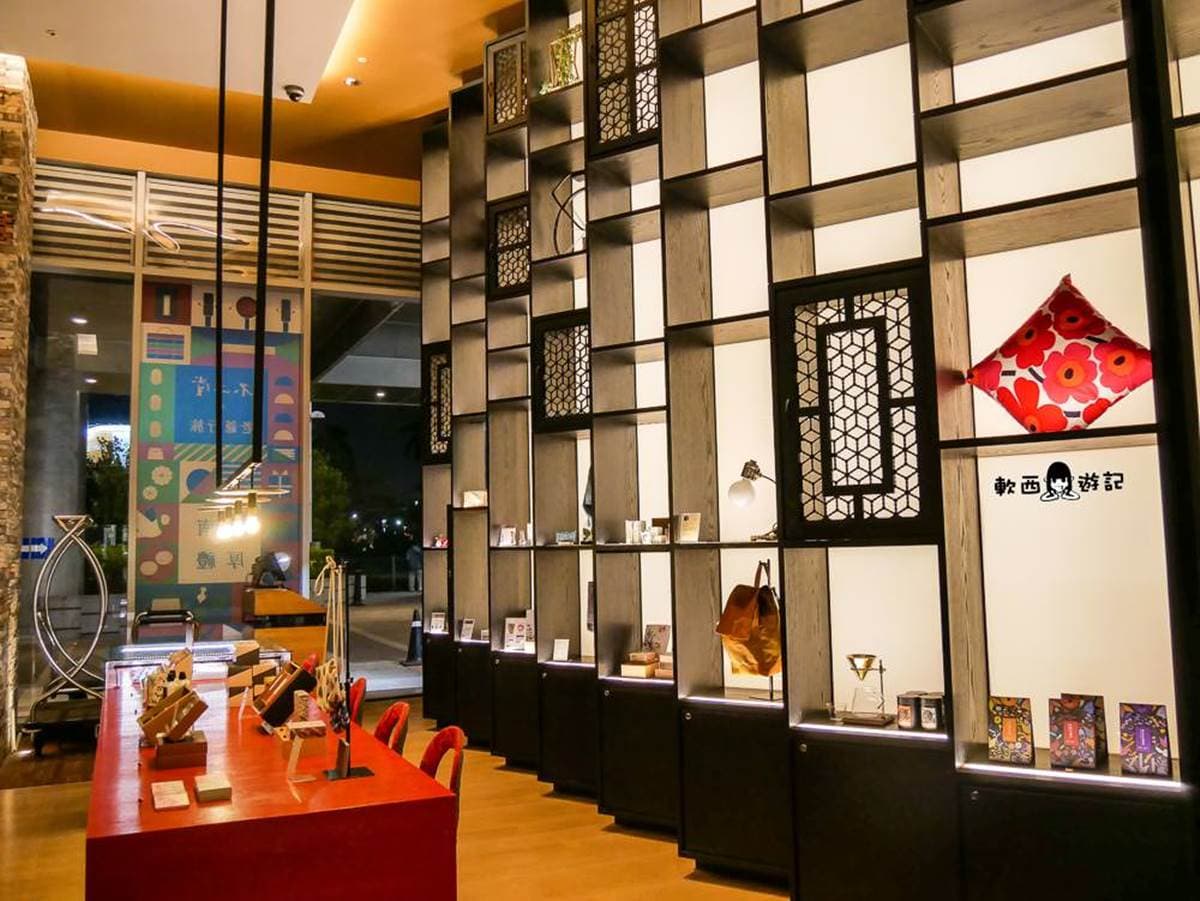 食尚獨家優惠！台南老爺等５大飯店「一泊二食」省近萬元，享景觀餐廳吃到飽