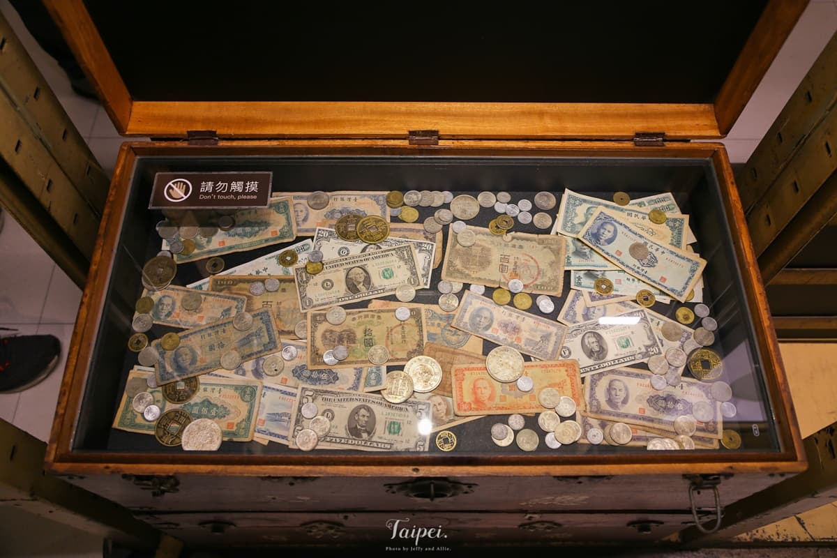 一次逛２館只要30元！百年博物館「巨型恐龍化石」超吸睛，帶小孩放電快衝