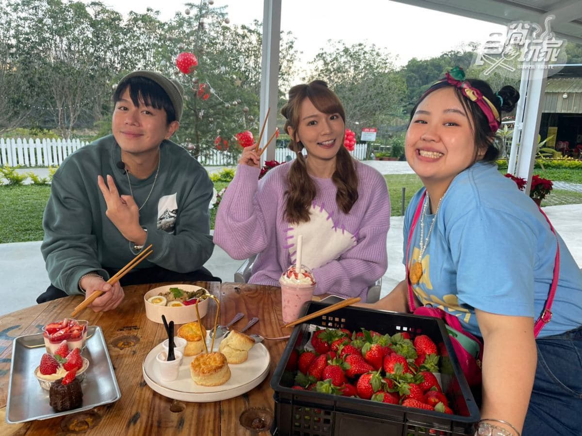 《瘋狂總部》衝苗栗大啖美食！吃貨林莎因主持暴肥５公斤，怨寫真集沒人看