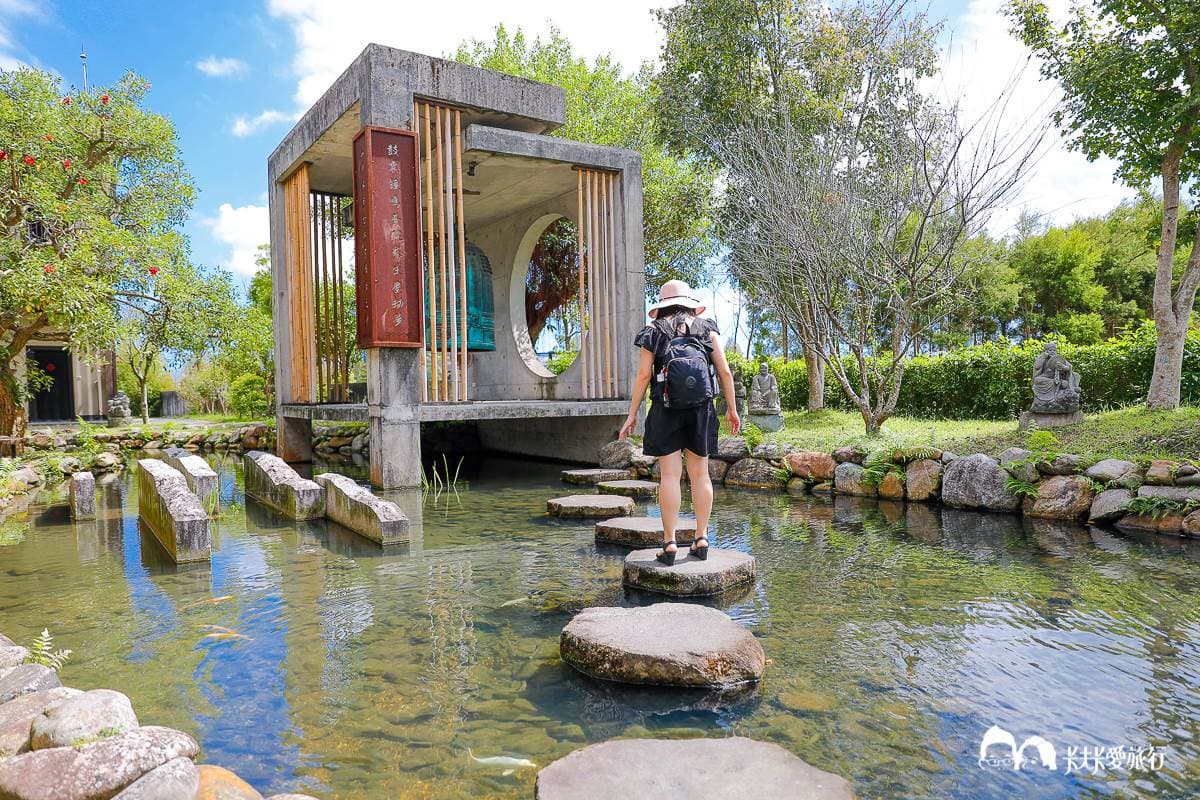 1秒飛日本!宜蘭最美寺廟「台版慶修院」免費入園,打卡手水舍、水中敲鐘樓 1秒飛日本!宜蘭最美寺廟「台版慶修院」免費入園,打卡手水舍、水中敲鐘樓