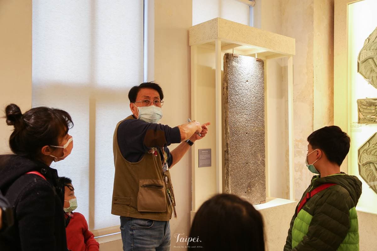 一次逛２館只要30元！百年博物館「巨型恐龍化石」超吸睛，帶小孩放電快衝