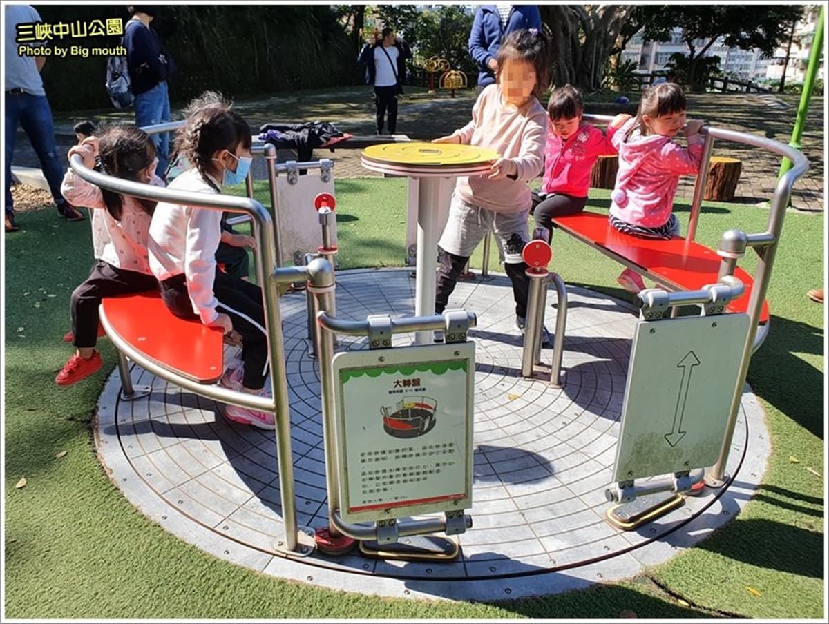 小孩要瘋了!三峽森林系公園先排「30公尺樹藤溜滑梯」,樹屋平台放電一整天 小孩要瘋了!三峽森林系公園先排「30公尺樹藤溜滑梯」,樹屋平台放電一整天