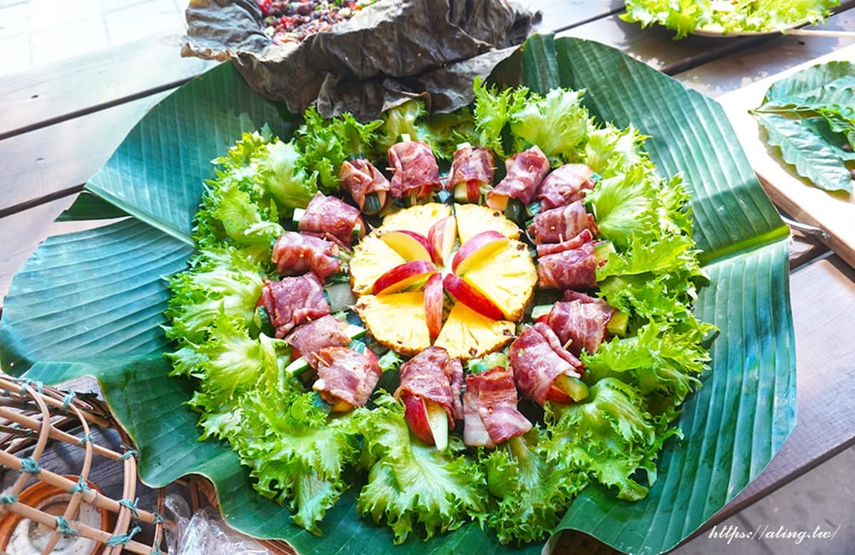 先搶訂整隻桶窯雞！超狂「無菜單料理」１人僅350元，再爽嗑甘蔗蝦、石板烤肉