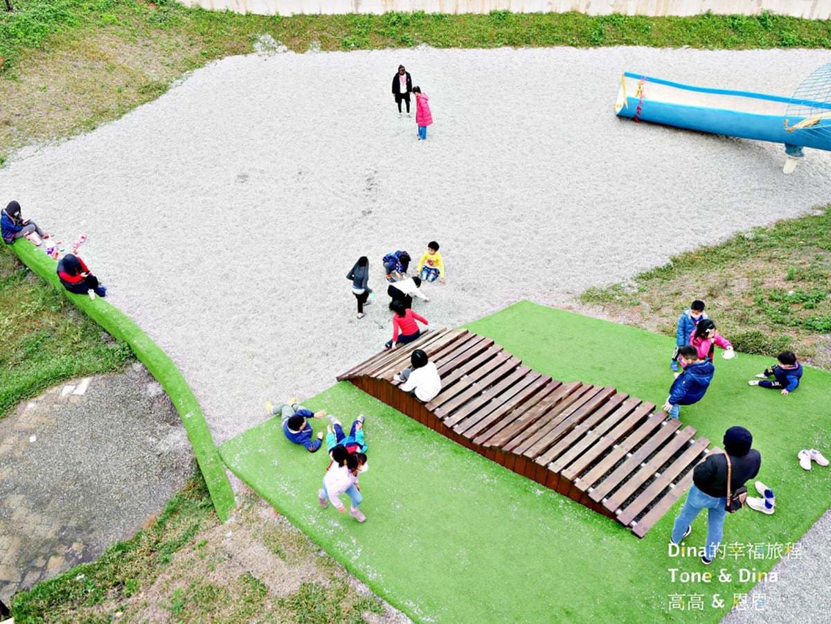 High到不想回家！免費新公園先衝「飼料桶溜滑梯」，３層樓高玩整天都不膩