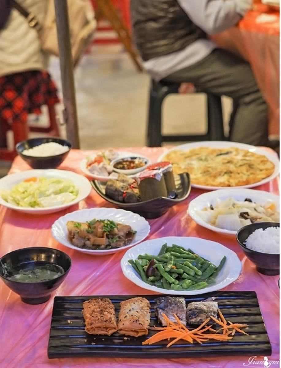 宛如置身歐洲童話故事！夢幻「城堡房」預約才能住，還有套裝行程賞絕美雲海