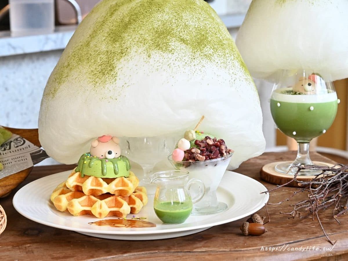 少女心秒噴發！台中森林系網美店「抹茶季」開跑，萌熊變身鬆餅塔、抹茶奶霜