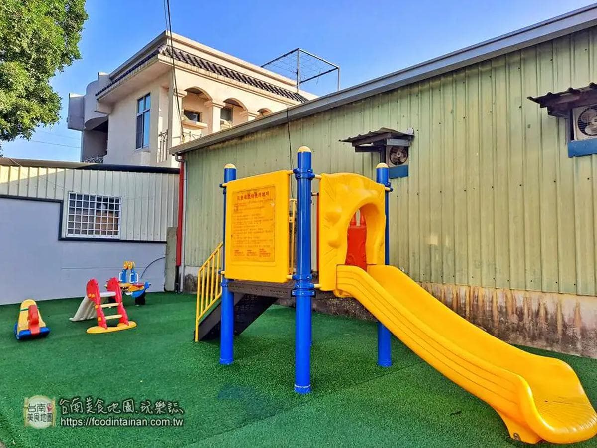全新親子祕境藏在這!打卡3層樓高小女孩彩繪,還能免費爽玩兒童遊戲區 全新親子祕境藏在這!打卡3層樓高小女孩彩繪,還能免費爽玩兒童遊戲區