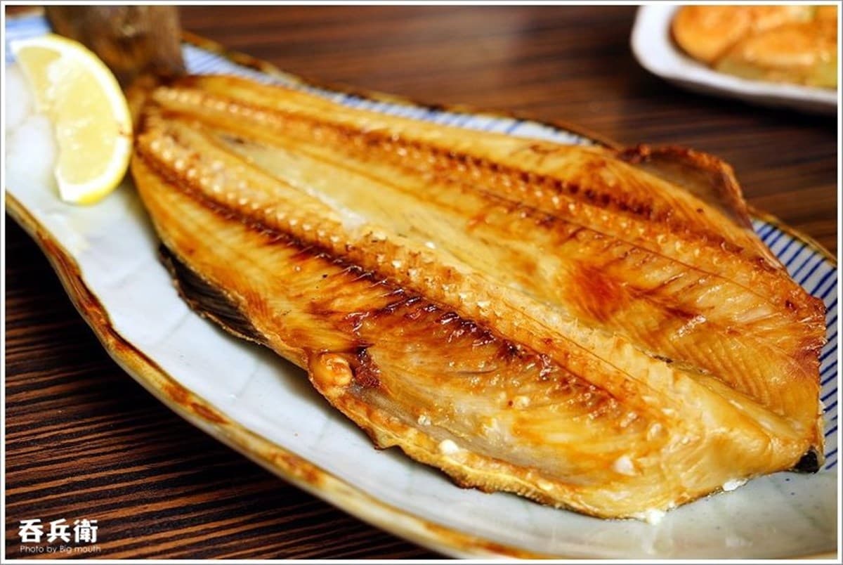 1秒飛日本!台北條通5家居酒屋推薦:「爐端燒」木槳送餐、道地「雞佛鍋」 1秒飛日本!台北條通5家居酒屋推薦:「爐端燒」木槳送餐、道地「雞佛鍋」