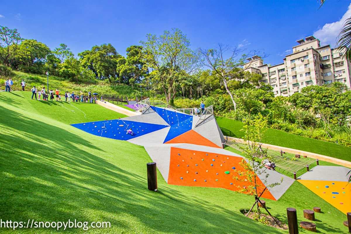 「台北最長溜滑梯」在這！全新森林公園「斜坡攀岩場」放電必玩，遛小孩快衝