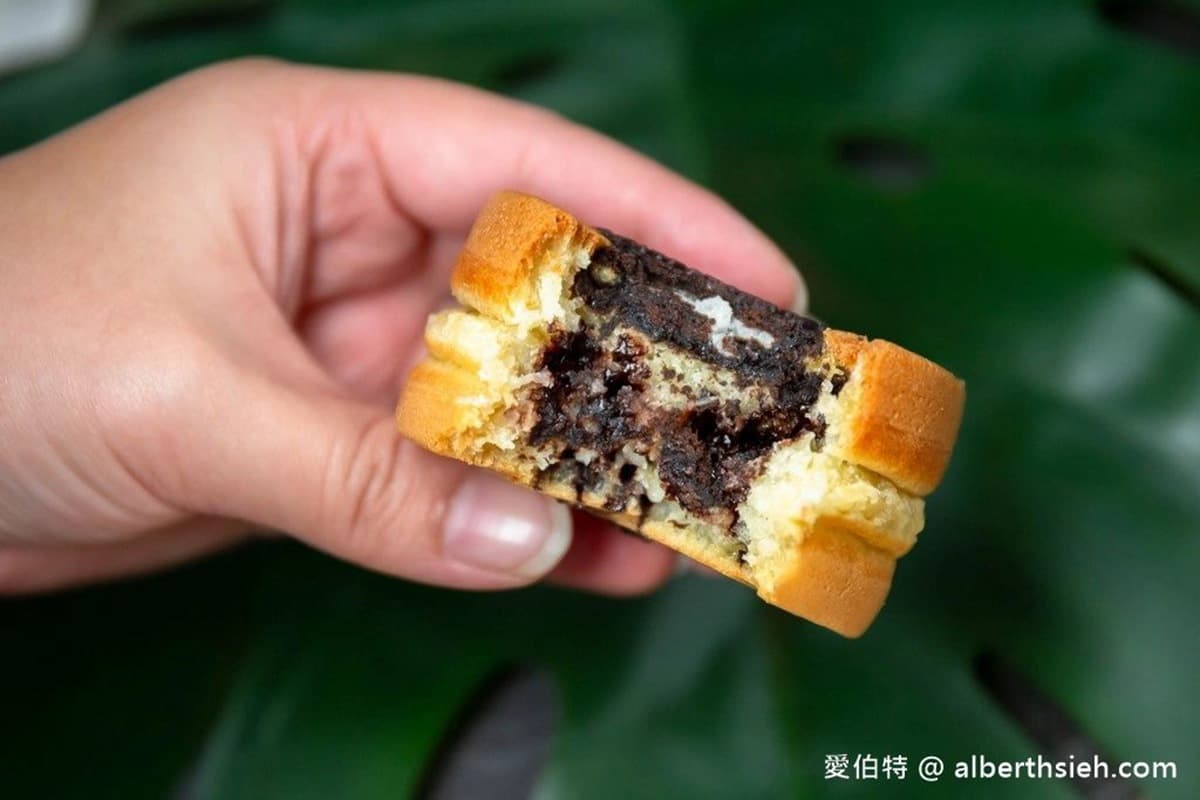 台式下午茶王者！北中南６家爆餡車輪餅：高人一等芋頭餡、整顆Oreo夾心