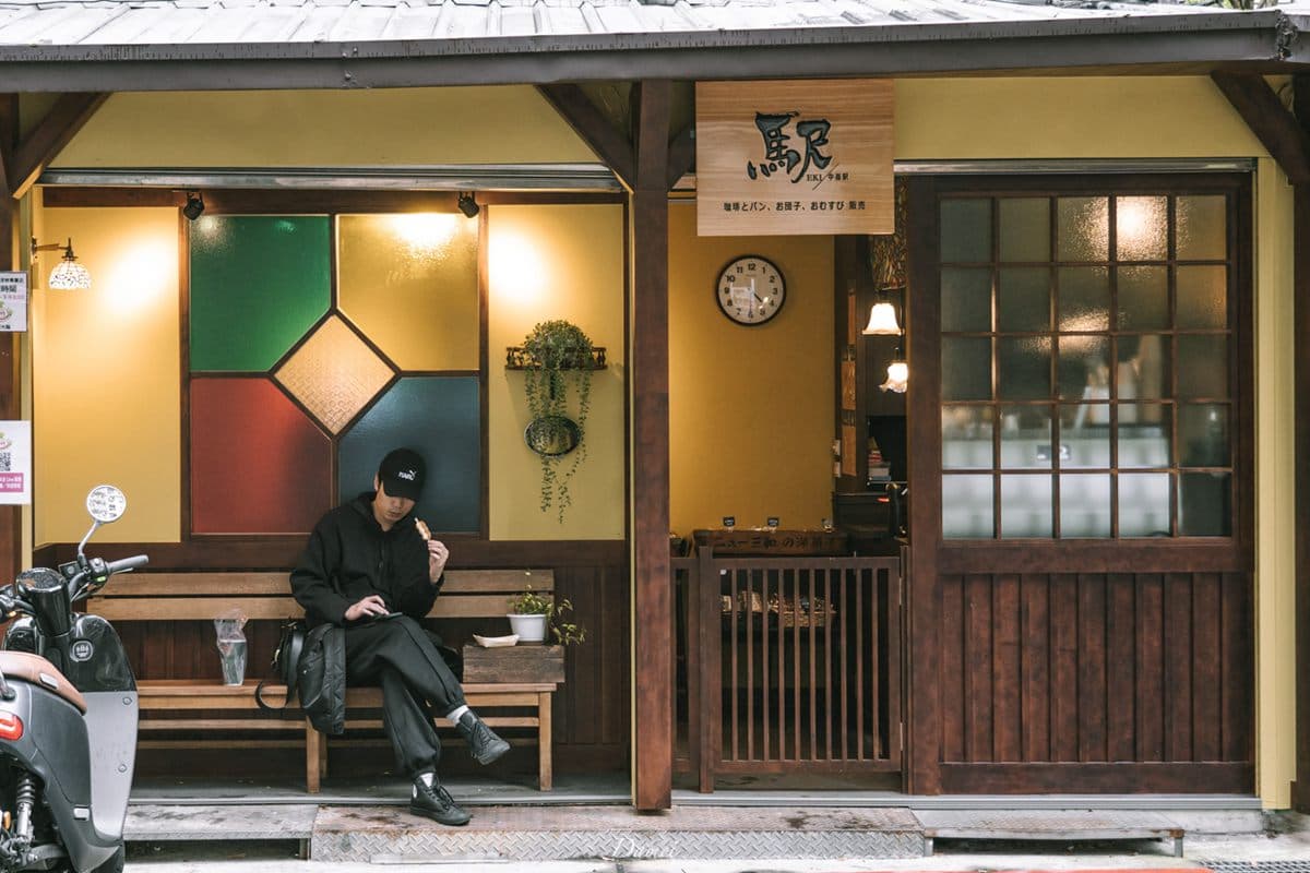 【新開店】整座日式車站搬來台！街角咖啡廳打卡現烤糰子，日旅中毒者快衝