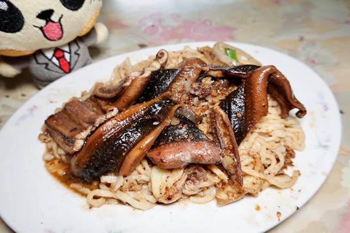 在地人從小吃到大!台南6家鱔魚意麵老店:入選米其林綠色指南、3000則好評 在地人從小吃到大!台南6家鱔魚意麵老店:入選米其林綠色指南、3000則好評