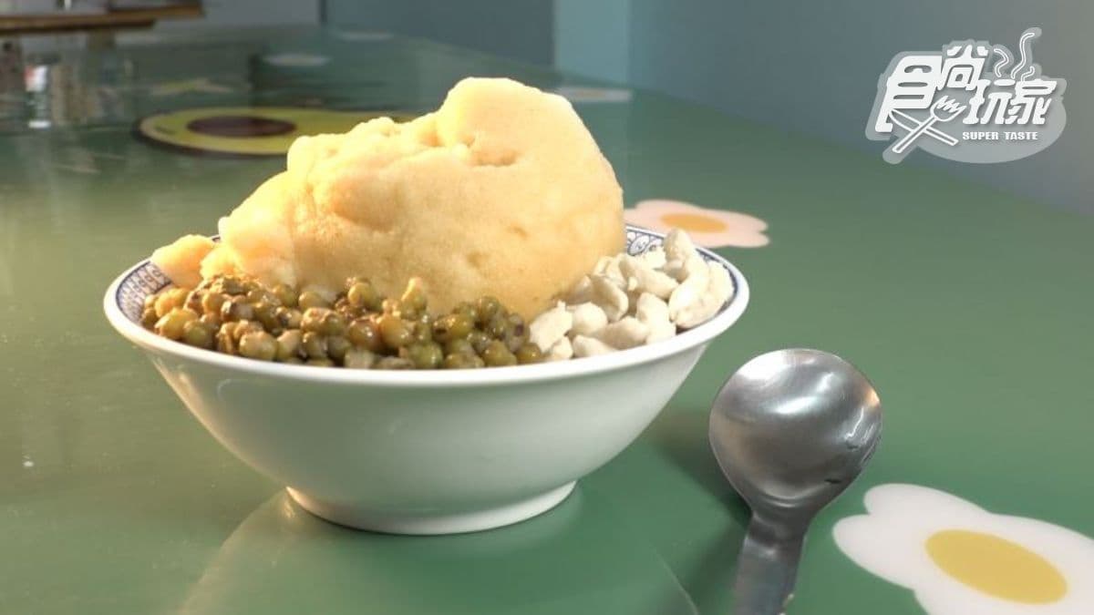 「花生綠豆豆花」豆花都是純天然製作，吃得到滿滿黃豆香氣。
