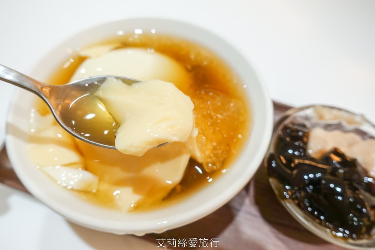 在地螞蟻人最愛！三重、蘆洲６家隱藏版甜點：假日限定彩虹蛋糕、巨無霸麻糬
