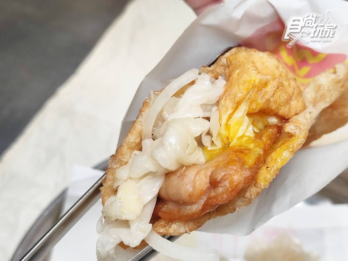 這麼包太犯規！全台最邪惡蔥油餅，豬排、雞排、香腸通通入餡