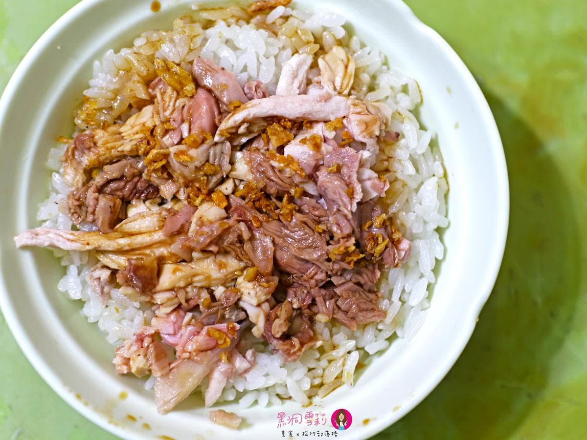 嘉義人的私房名單！66年「手撕火雞肉飯」扎實又軟嫩，限量火雞佛想吃靠運氣