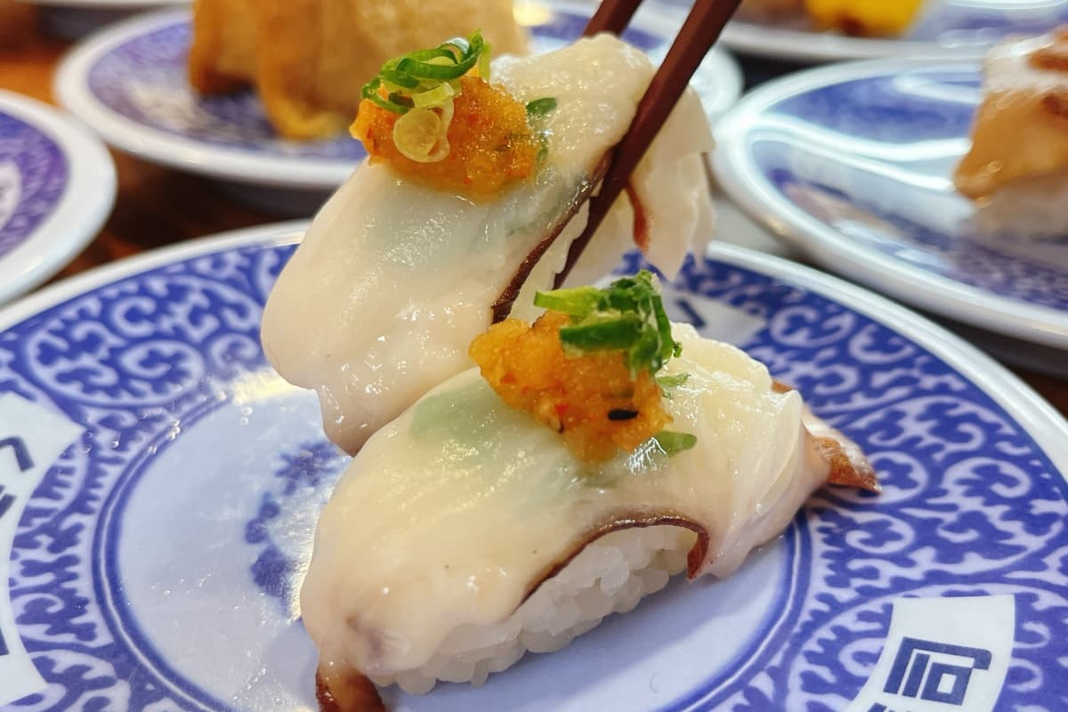 小新粉快衝!藏壽司「蠟筆小新餐盤」免費送,再吃炙烤明太子鮭魚壽司 小新粉快衝!藏壽司「蠟筆小新餐盤」免費送,再吃炙烤明太子鮭魚壽司