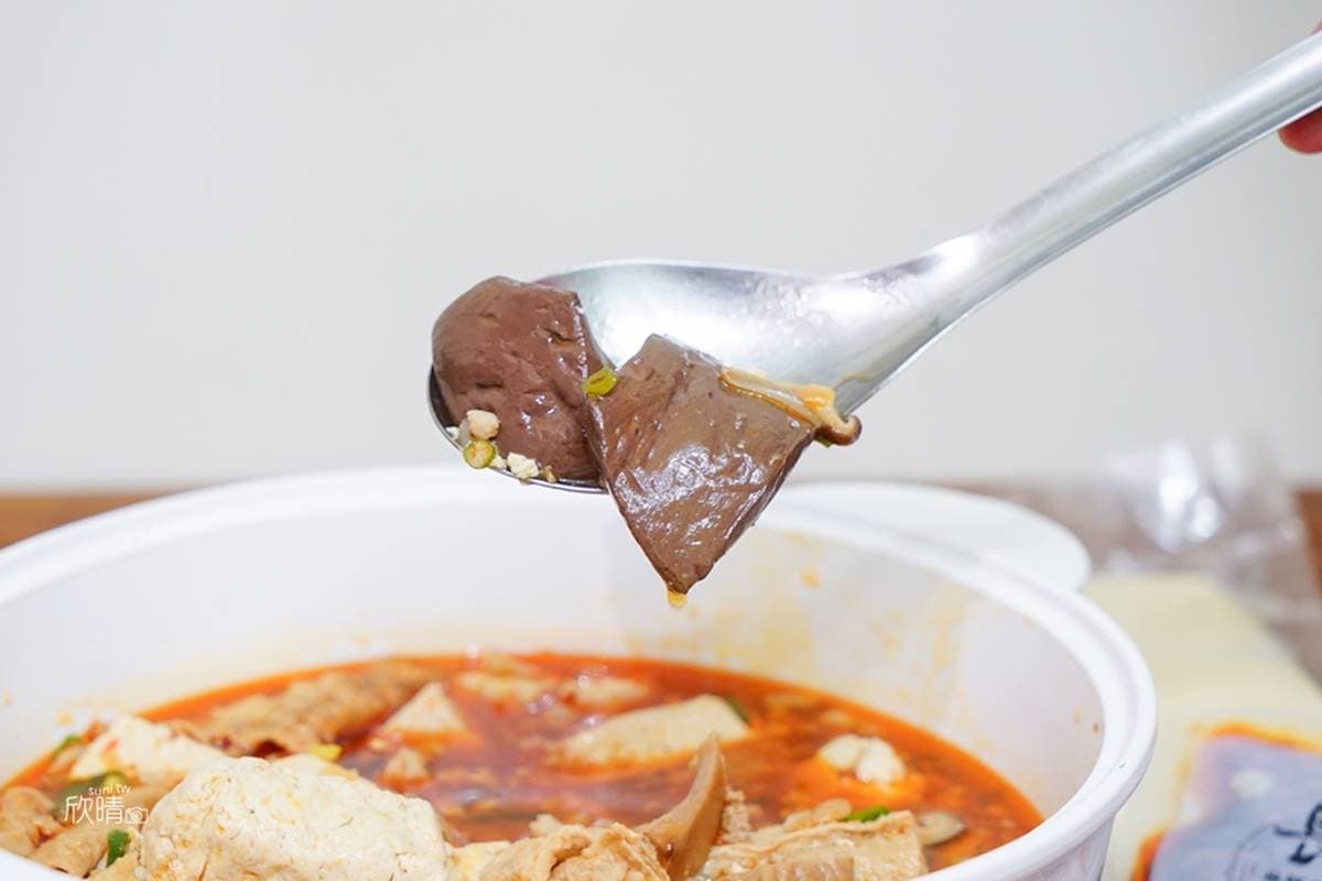 被釣蝦場耽誤的臭豆腐？每桌１鍋麻辣臭豆腐，綿豆腐＋自製湯頭吸老饕上門