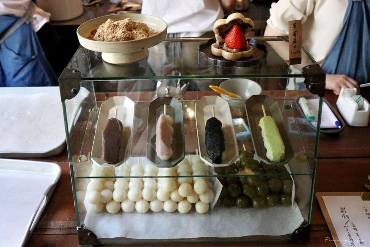 哈日族先複習！台中「京都風老屋」吃炭火現烤糰子，必嘗人氣第一抹茶紅豆