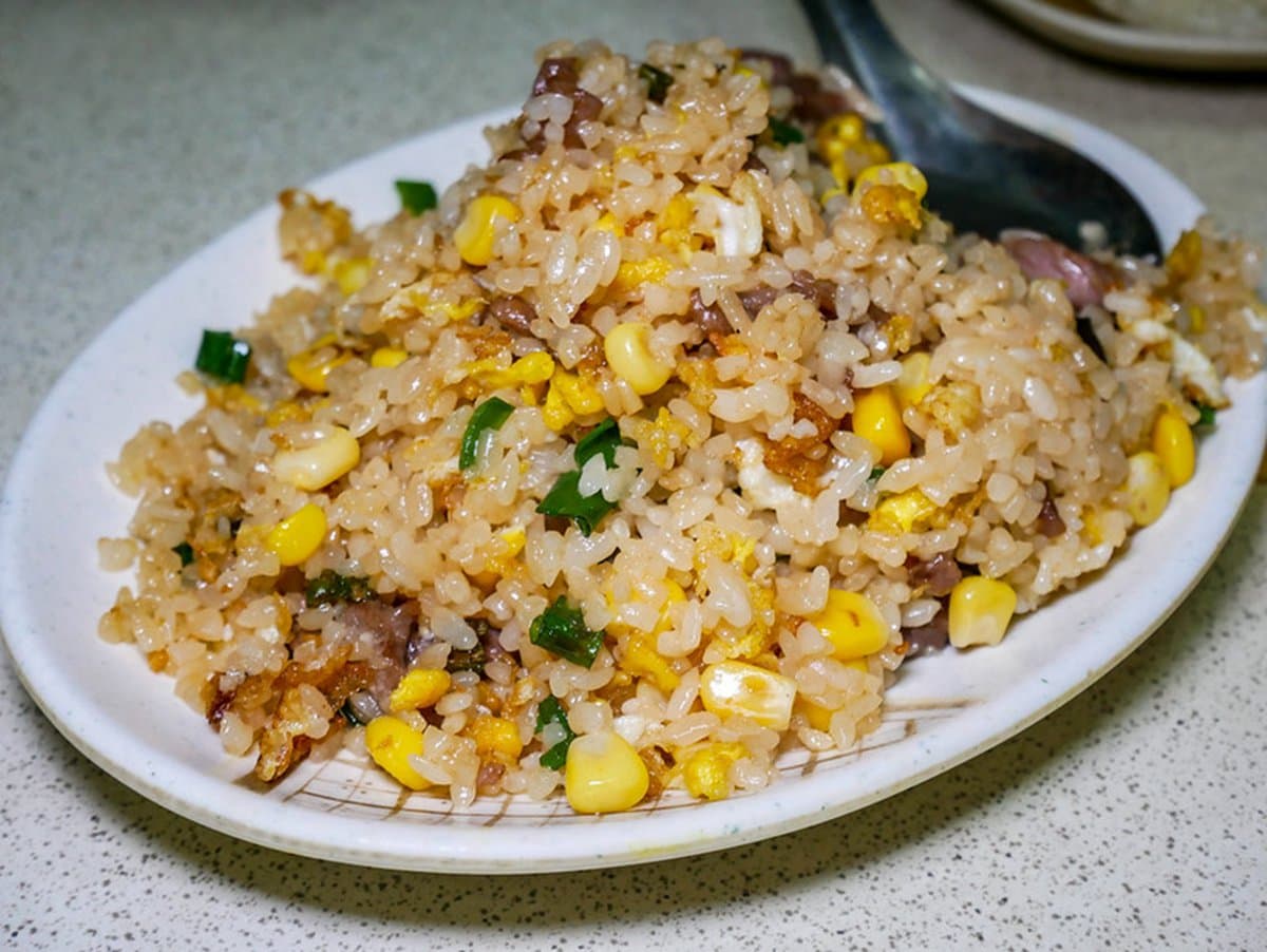 60元無限續湯太佛心!「滿料牛雜湯」老饕激推台北前三,高CP值炒飯功力超強 60元無限續湯太佛心!「滿料牛雜湯」老饕激推台北前三,高CP值炒飯功力超強