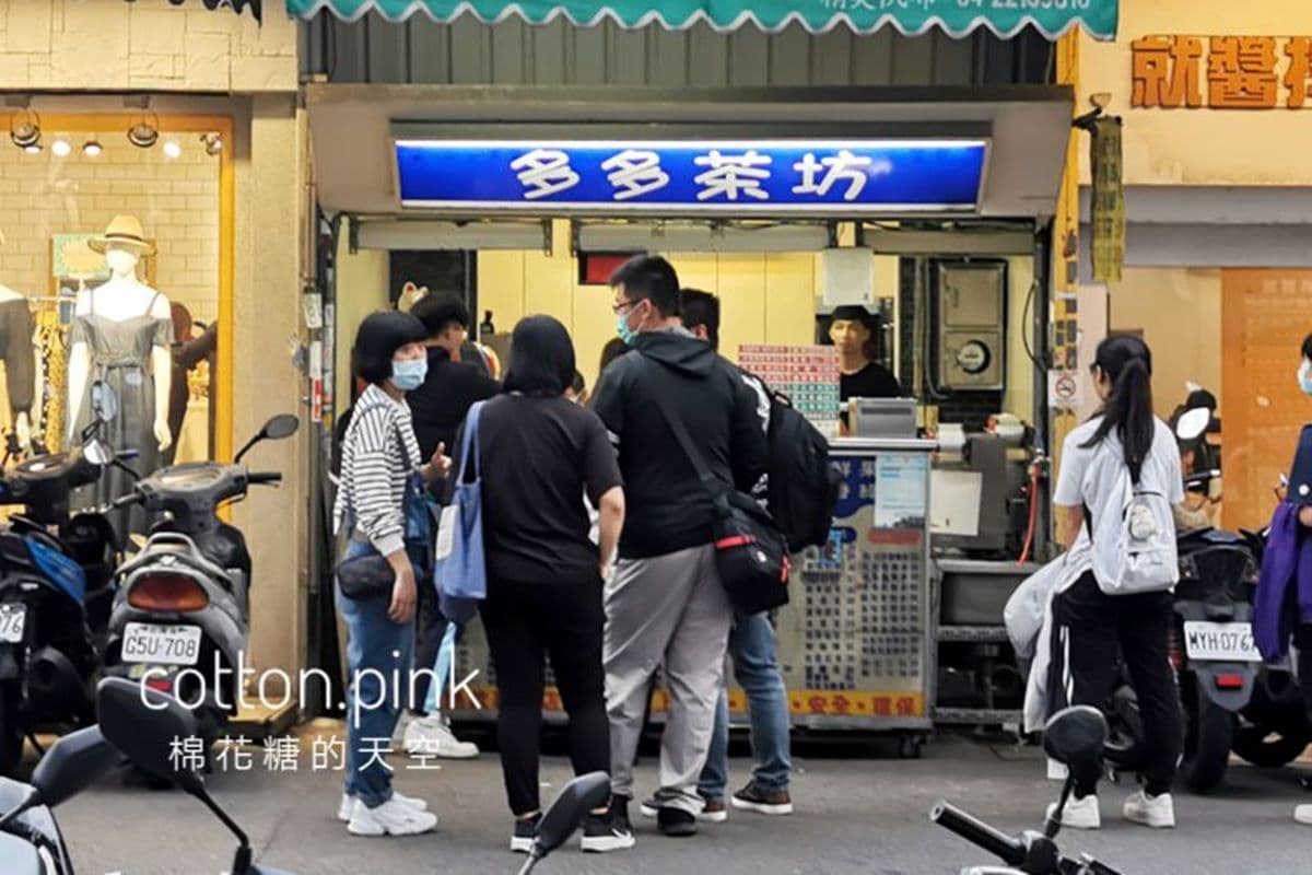 台中人喝過都說讚！10家「最強手搖飲」：1000cc整桶水果茶、開門就排爆
