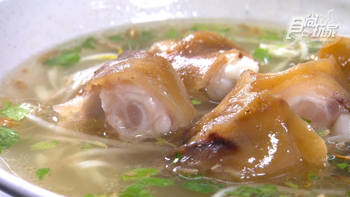 網推老字號麵店！必點「古早味拌麵」充滿油蔥香，「豬腳麵」吸滿湯汁超入味
