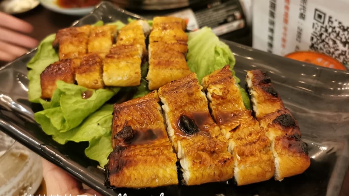 經常不定期推出獨家料理或特別食材，讓這裡多了一點深夜食堂的氛圍。（圖片來源：棉花糖的天空）