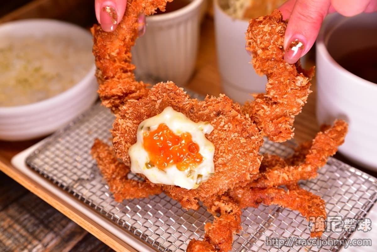 澎湖唯一日式豬排！必點限定酥炸「整隻軟殼蟹」，正宗口味傳承日本60年老店