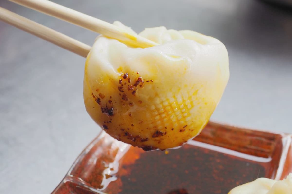 CP值破表!中壢必吃5家小資美食:爆量雞塊飯、65元7顆湯包、9元水煎包 CP值破表!中壢必吃5家小資美食:爆量雞塊飯、65元7顆湯包、9元水煎包
